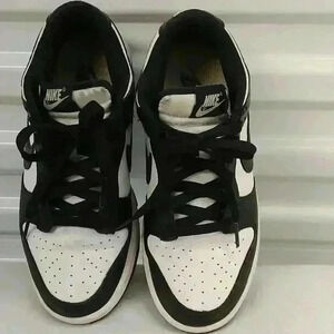 Nike leather sneakers black white